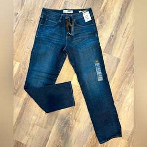 NWT 33x32. Lee modern series men’s jeans. Straight fit. Active stretch